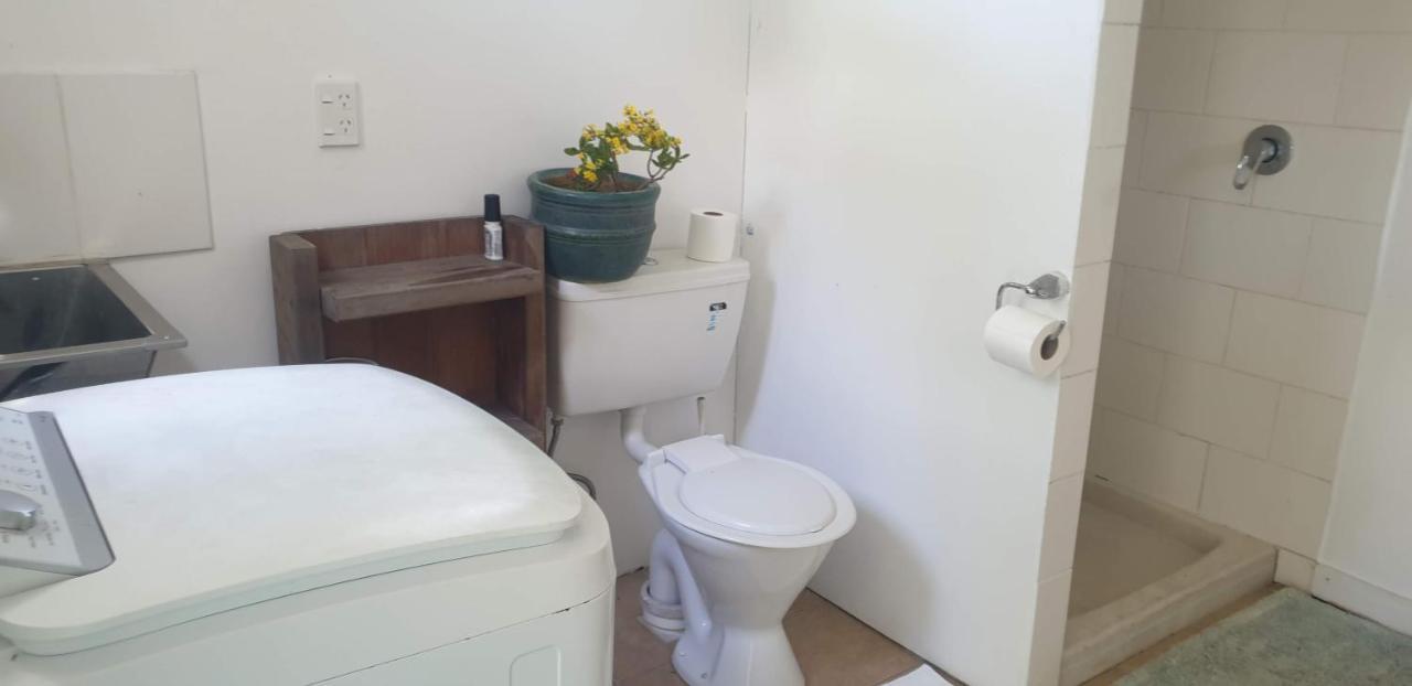 Are Tamareni 2Br Beach Cottage Or River Studio Avarua Ruang foto