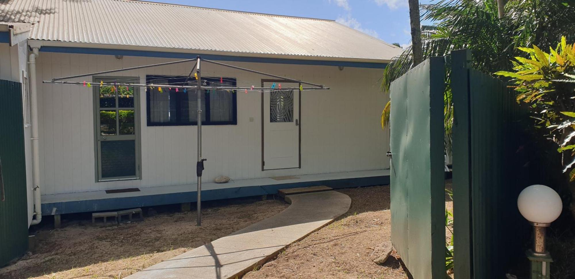 Are Tamareni 2Br Beach Cottage Or River Studio Avarua Ruang foto